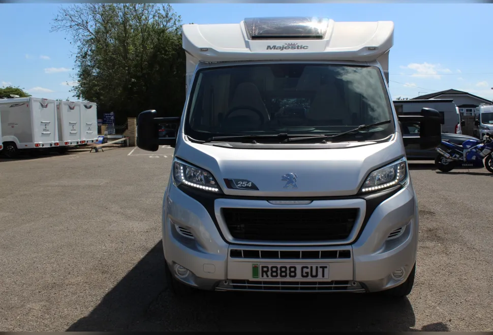 Elddis  Encore 254 2018