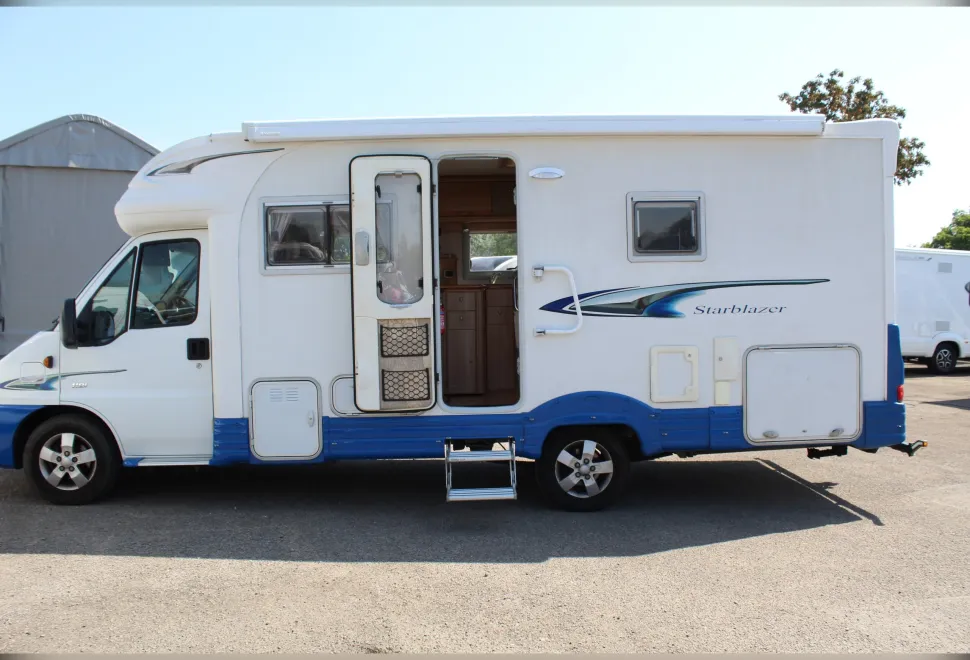 Autocruise  Starblazer 2006