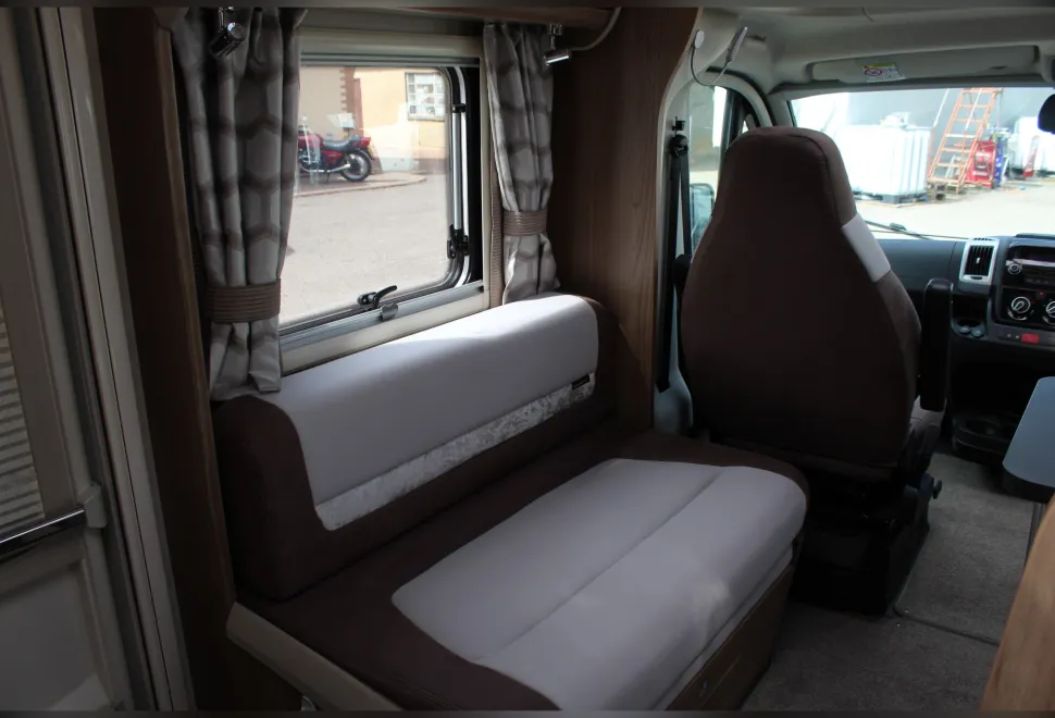 Swift  Bolero 684FB 2016