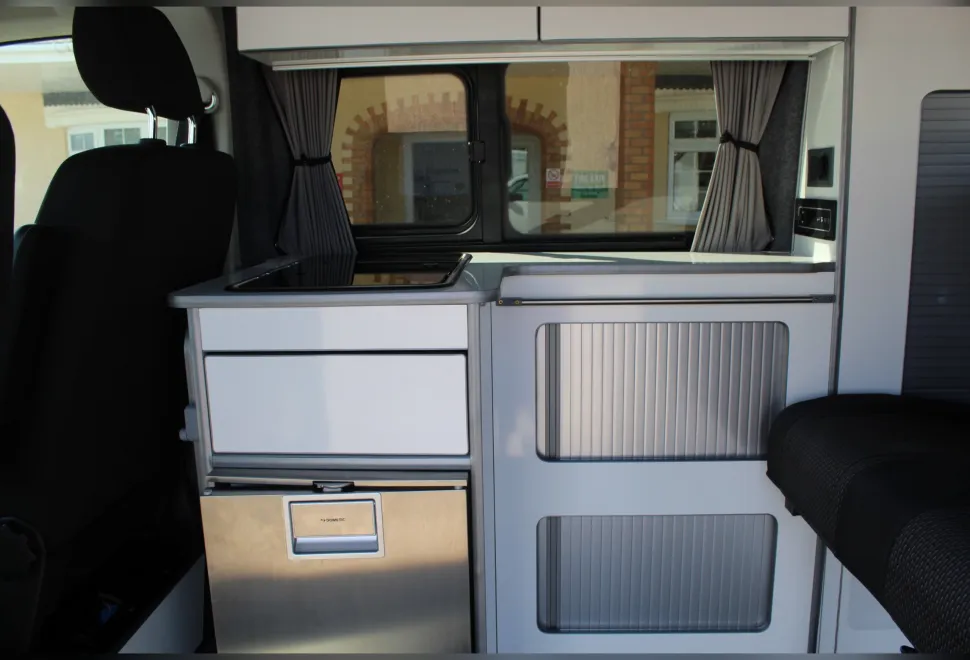Volkswagen  Transporter 2021