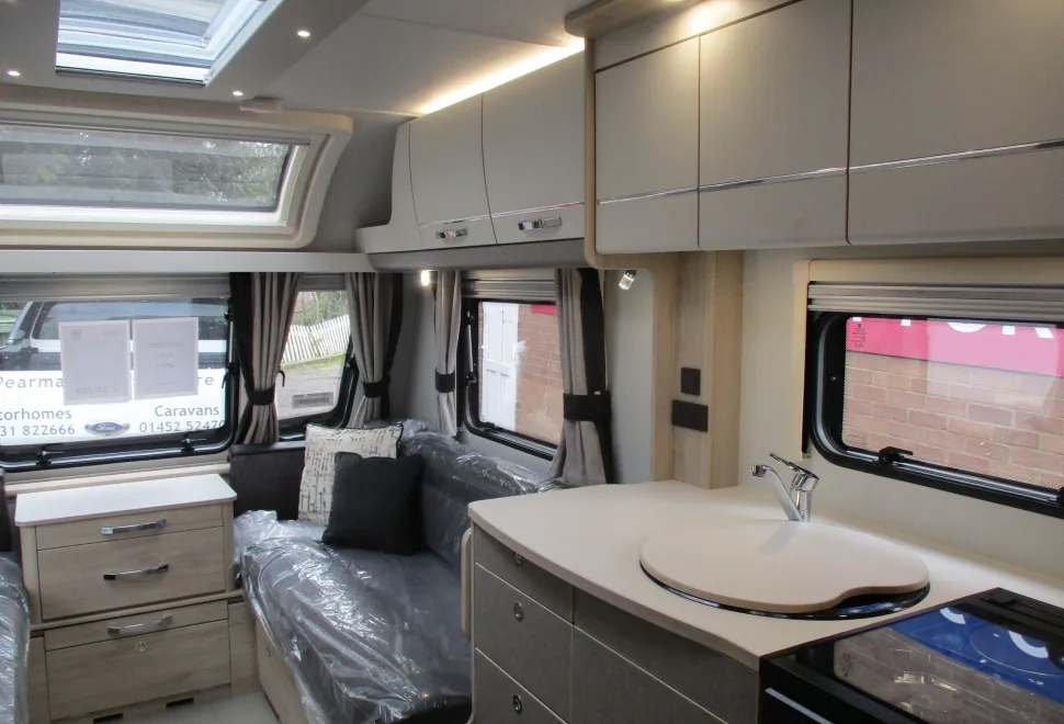 Elddis  Avante 860 2026