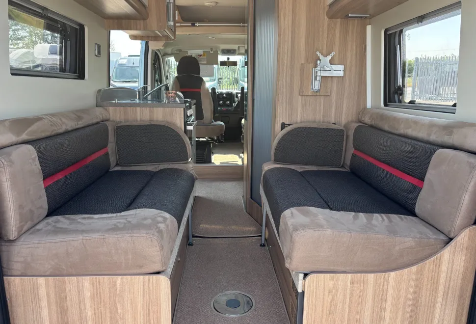 Autocruise  Rhythm Compact 2014