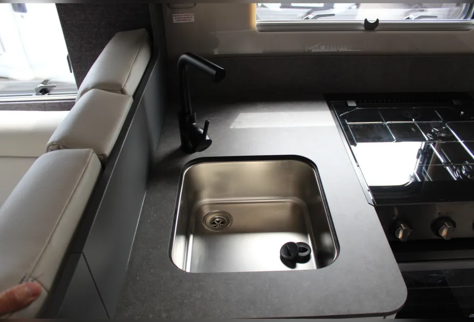 Auto-Trail  F-Line F60 2025