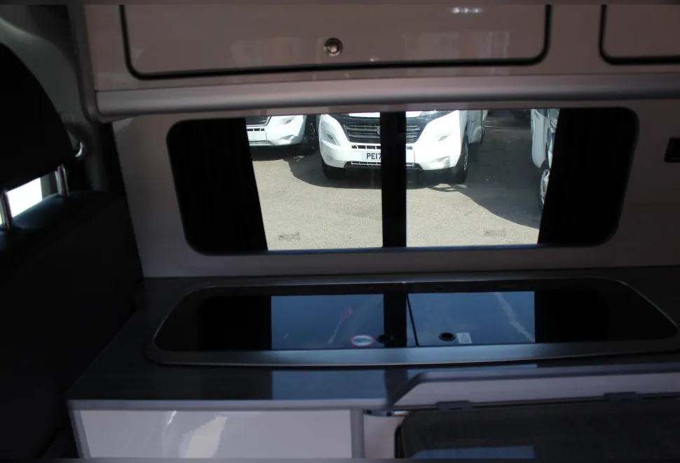 Volkswagen  Transporter 2024