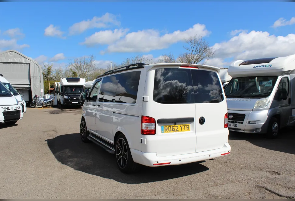 Volkswagen  Transporter 2012