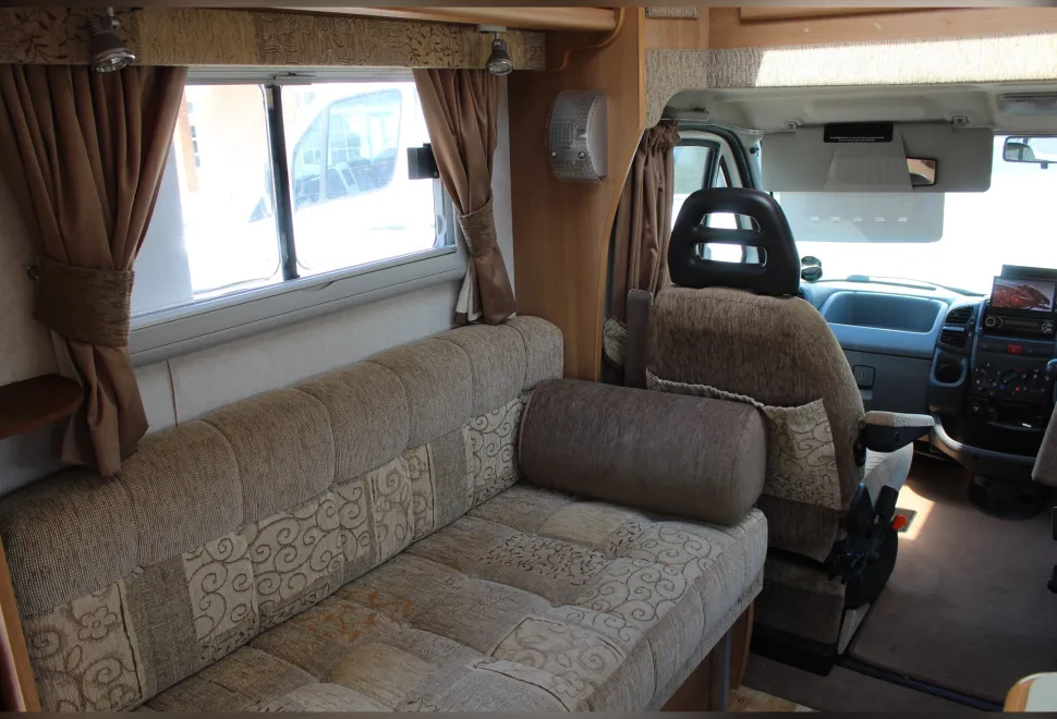 Autocruise  Starblazer 2006