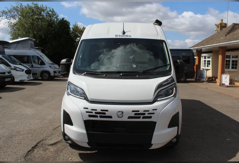 Elddis  Autoquest CV60 2025