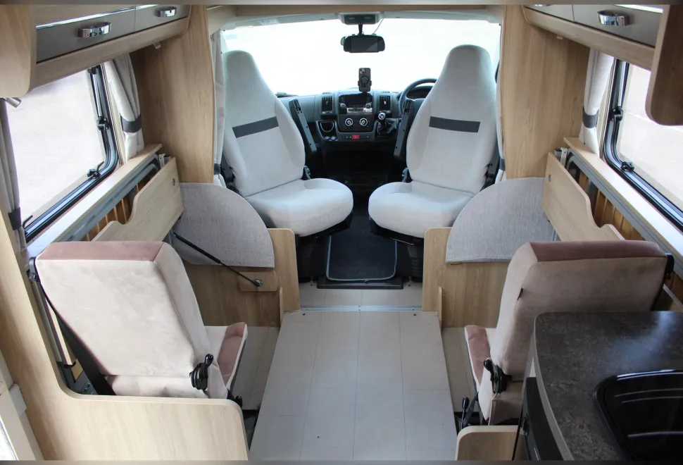 Elddis  Autoquest 155 2019