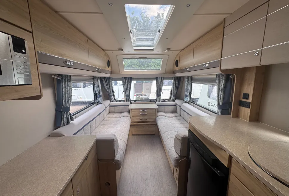 Elddis  Chatsworth 2017