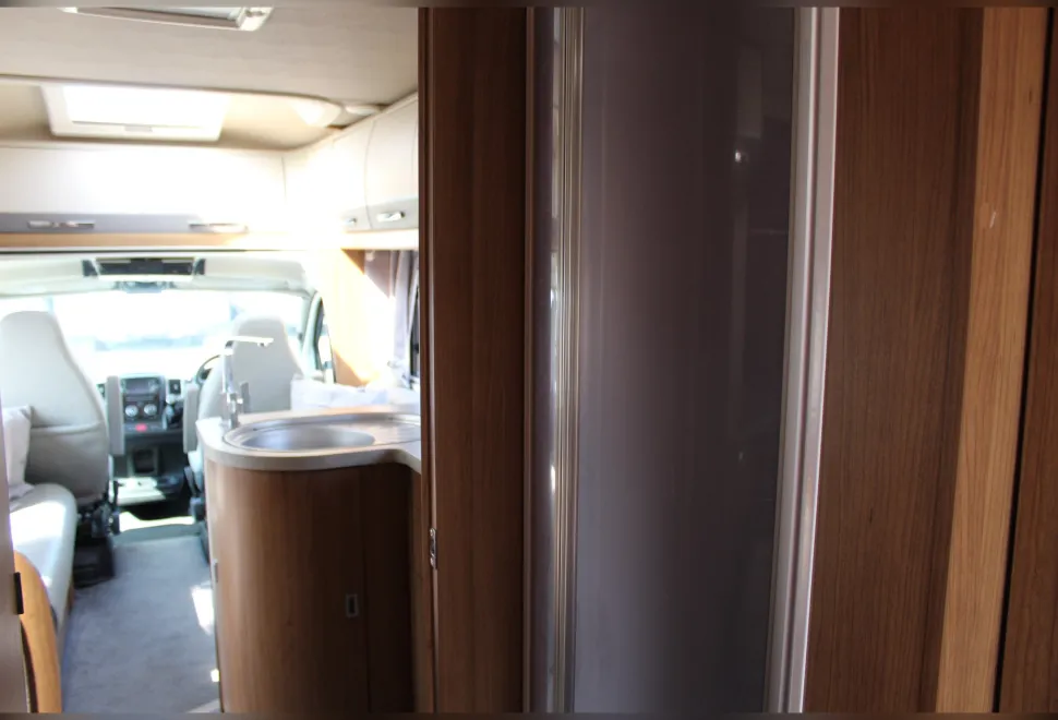 Auto-Trail  Frontier Serrano 2017