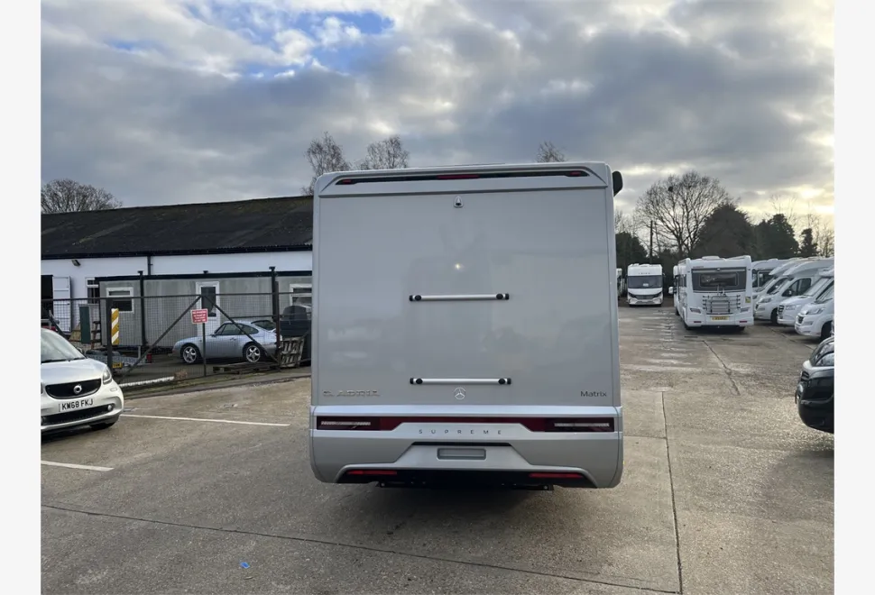 Adria  MATRIX SUPREME MB 670 DC 