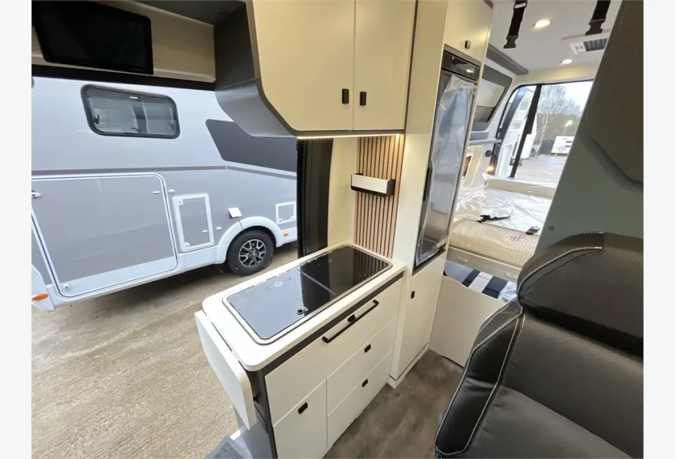 Pilote  Van V633M 