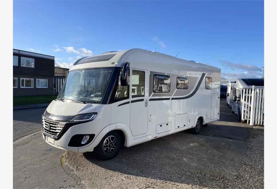 Le Voyageur  ETERNA LV 7.8 CF 