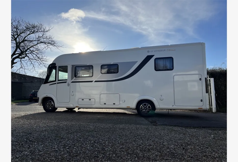 Le Voyageur  ETERNA LV 7.8 CF 