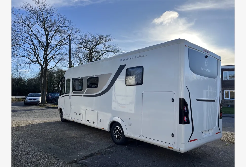 Le Voyageur  ETERNA LV 7.8 CF 