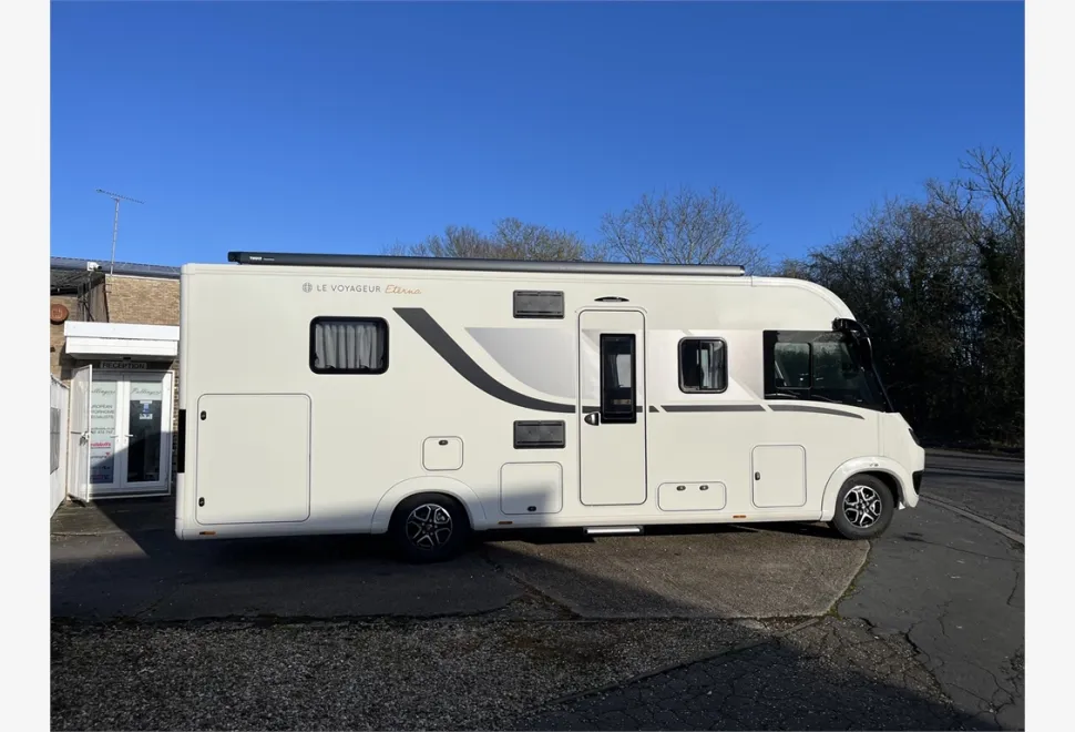 Le Voyageur  ETERNA LV 7.8 CF 