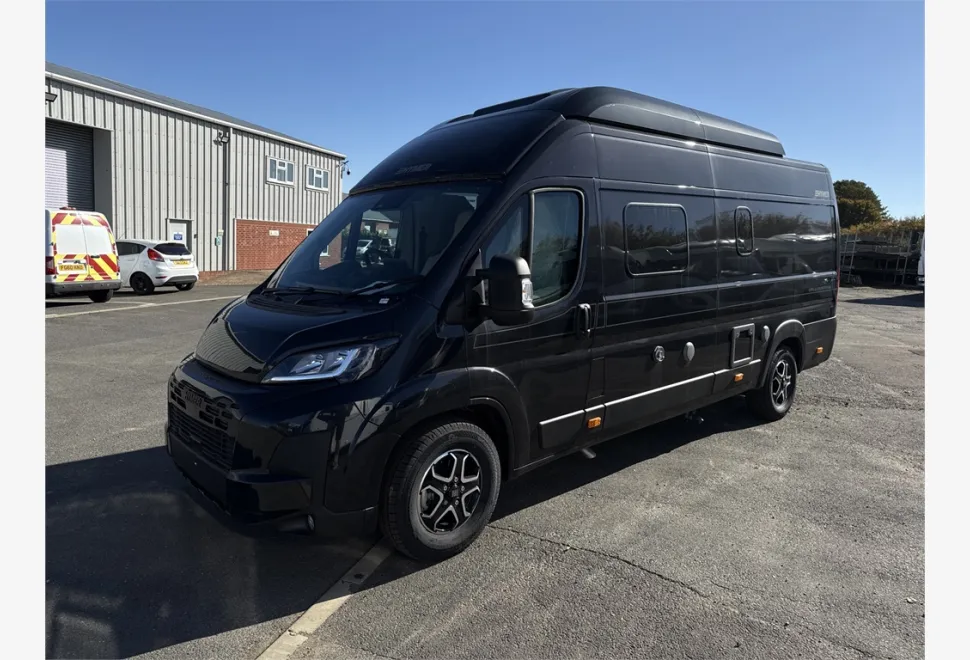 Hymer  Camper Van Yellowstone 