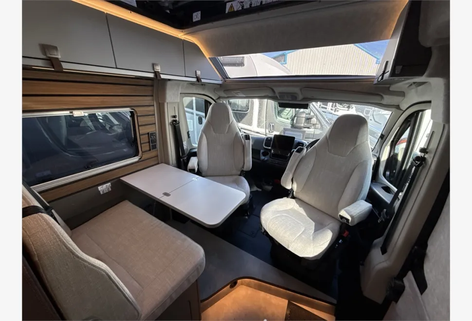 Hymer  Camper Van Yellowstone 