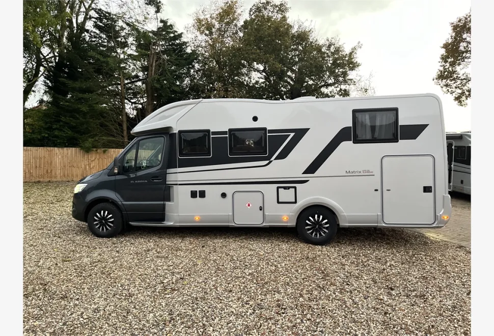 Adria  MATRIX SUPREME MB 670 DL 