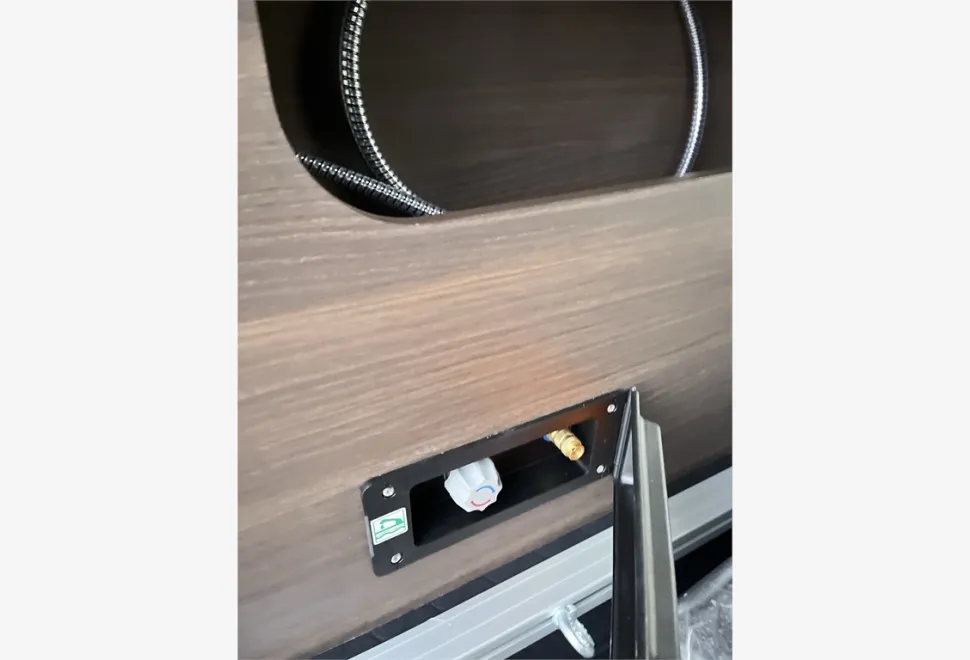 Adria  MATRIX SUPREME MB 670 DL 
