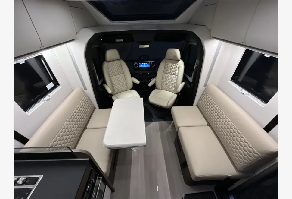 Adria  MATRIX SUPREME MB 670 DL 