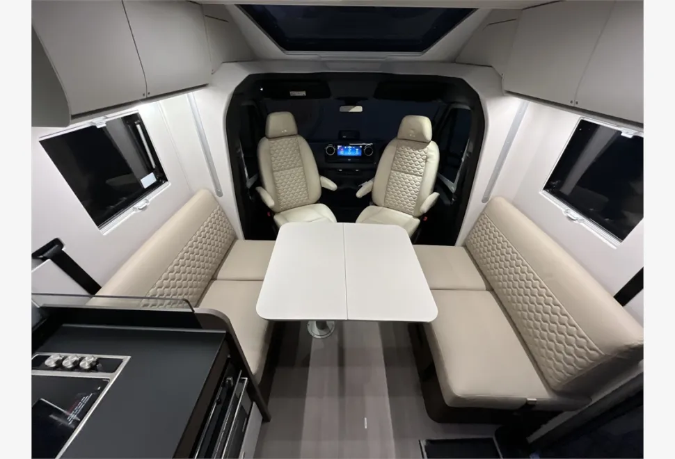 Adria  MATRIX SUPREME MB 670 DL 