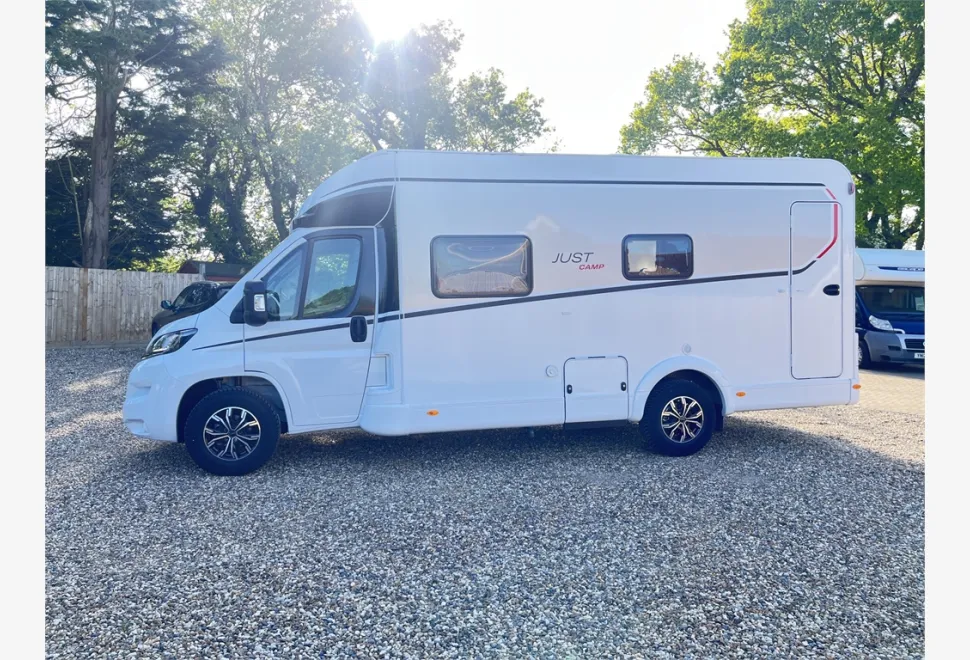 Dethleffs  Just Camp T6762 