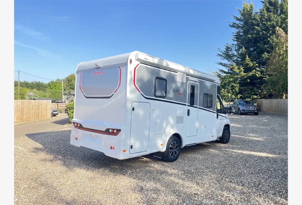 Dethleffs  Just Camp T6762 