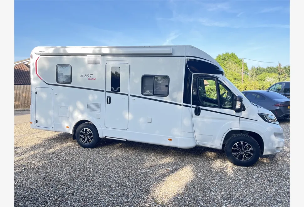 Dethleffs  Just Camp T6762 