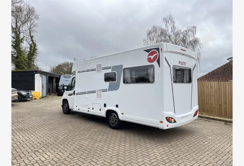 Pilote  Expression P720U 
