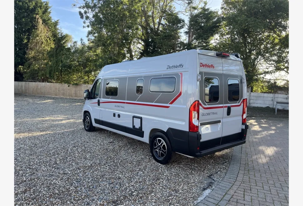 Dethleffs  Globetrail 600 DS 