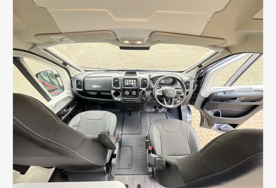 Pilote  Van V633M 