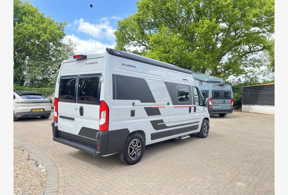 Adria  TWIN SPORTS 600 SPB 