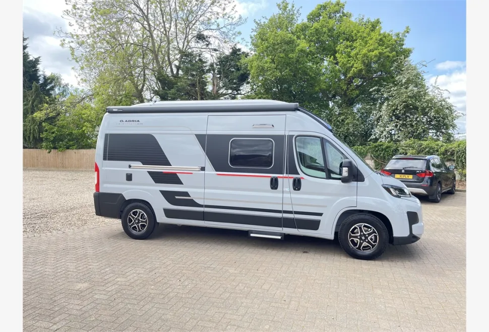 Adria  TWIN SPORTS 600 SPB 