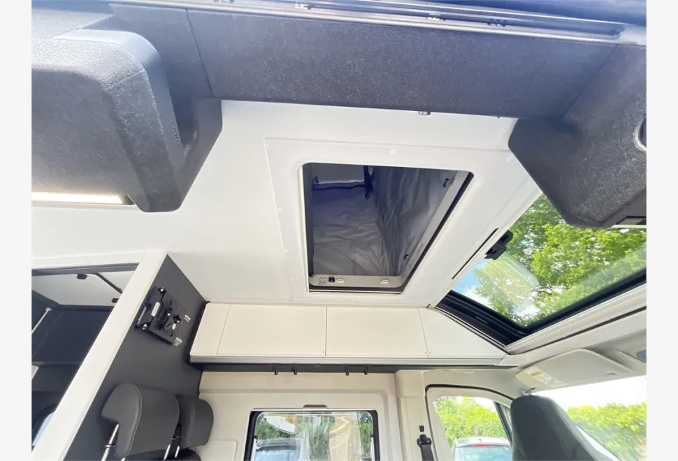 Adria  TWIN SPORTS 600 SPB 