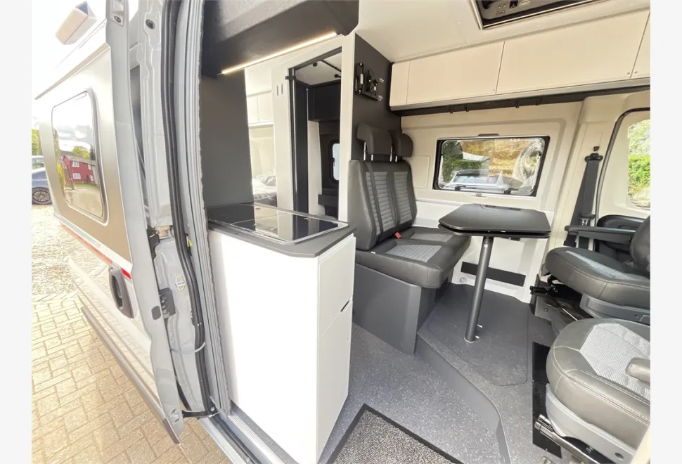 Adria  TWIN SPORTS 600 SPB 
