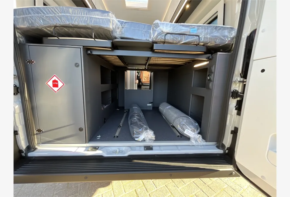 Adria  TWIN SUPREME 640 SLB 