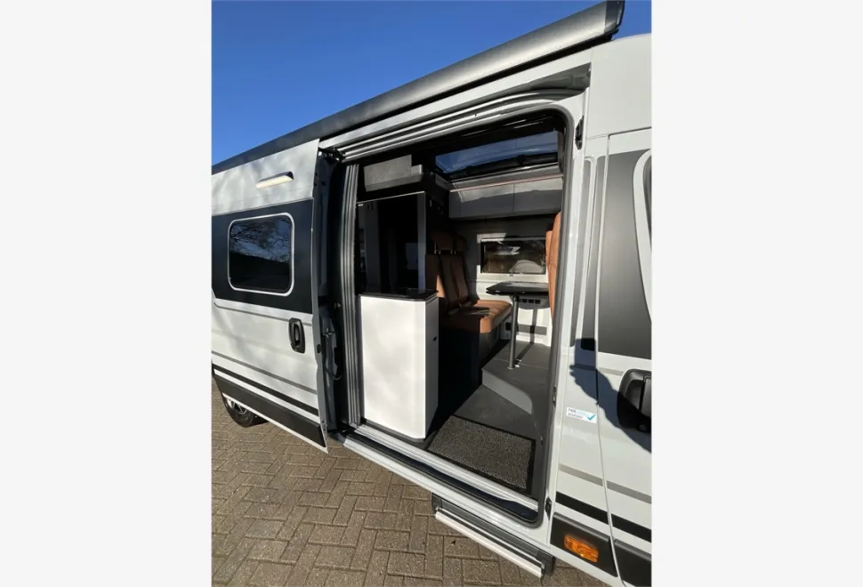 Adria  TWIN SUPREME 640 SLB 