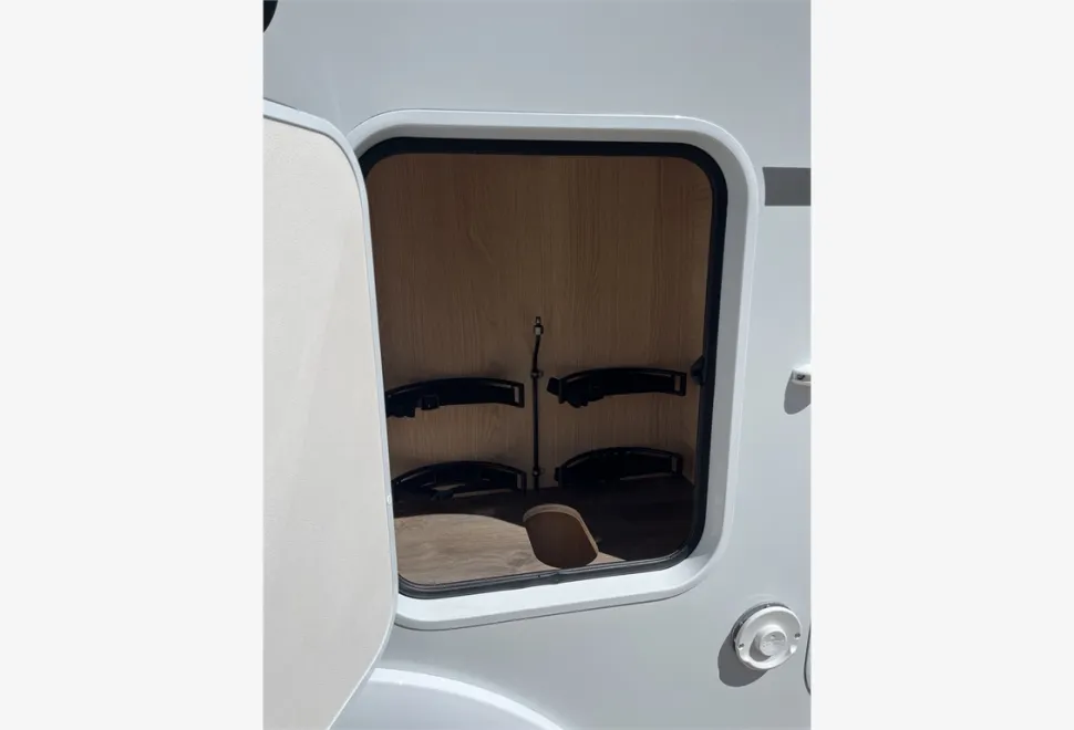 Sunlight  Van V 60 Adventure Edition 