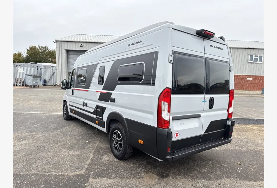 Adria  TWIN SPORTS 640 SLB 