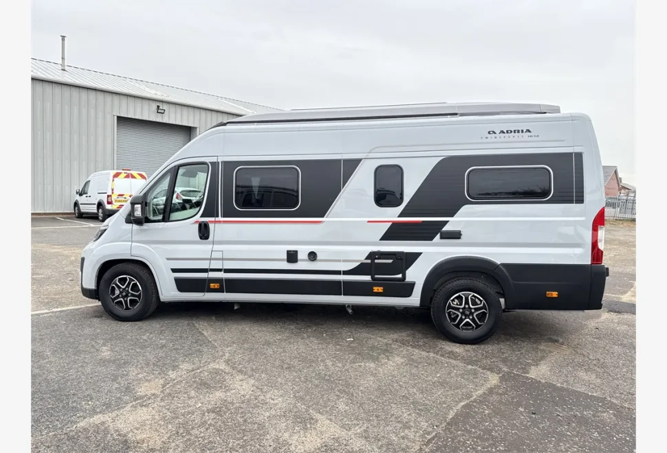 Adria  TWIN SPORTS 640 SLB 