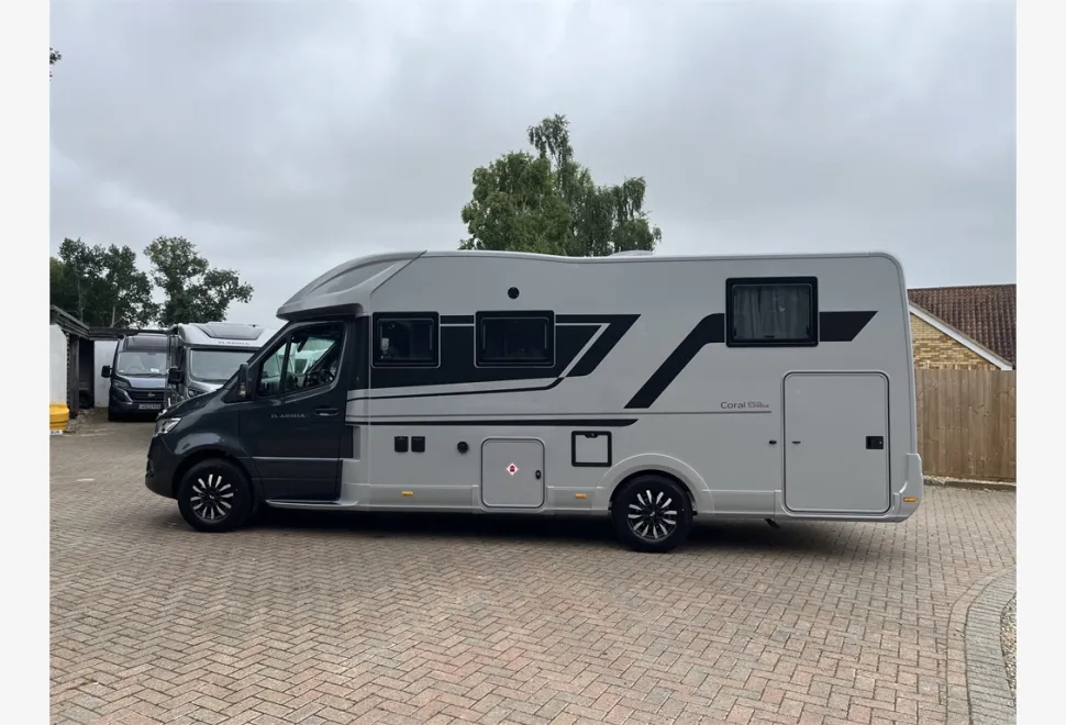 Adria  CORAL SUPREME MB 670 DL 
