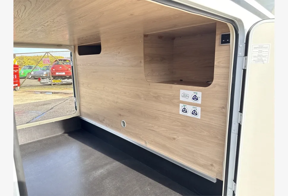 Dethleffs  Globebus Active I6 