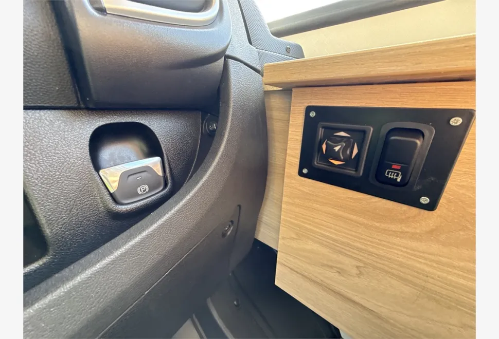 Dethleffs  Globebus Active I6 