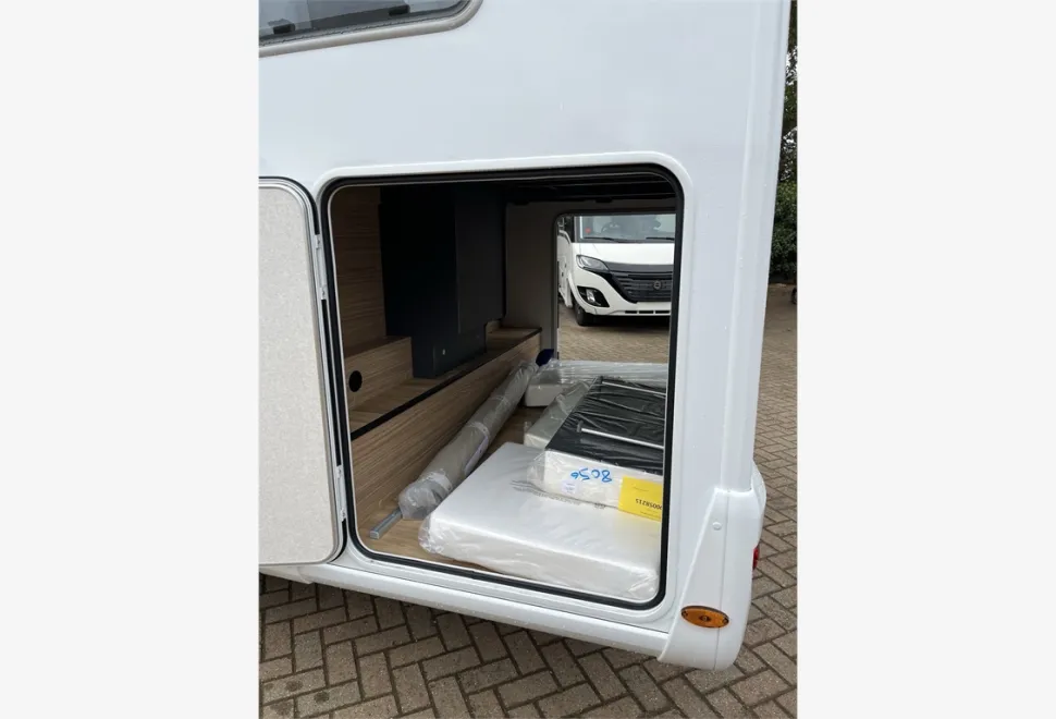 Pilote  P740FGJ Evidence 