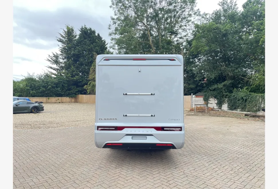 Adria  COMPACT SUPREME SC 