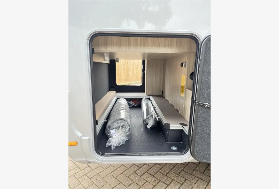 Adria  COMPACT SUPREME SC 