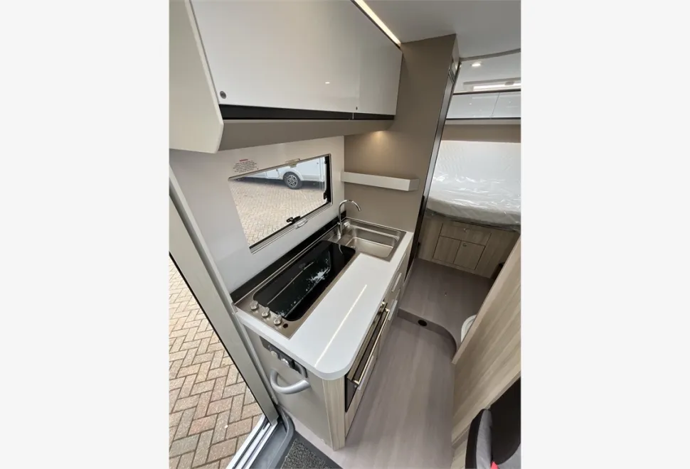 Adria  COMPACT SUPREME SC 