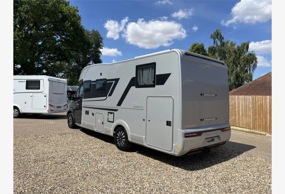 Adria  CORAL SUPREME MB 670 DL 