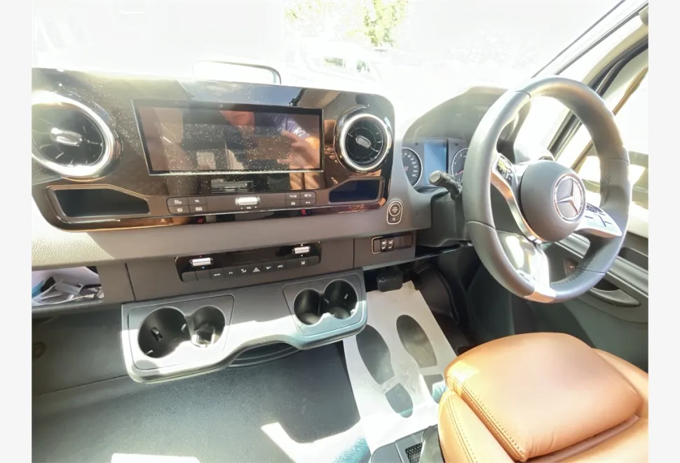 Adria  CORAL SUPREME MB 670 DL 